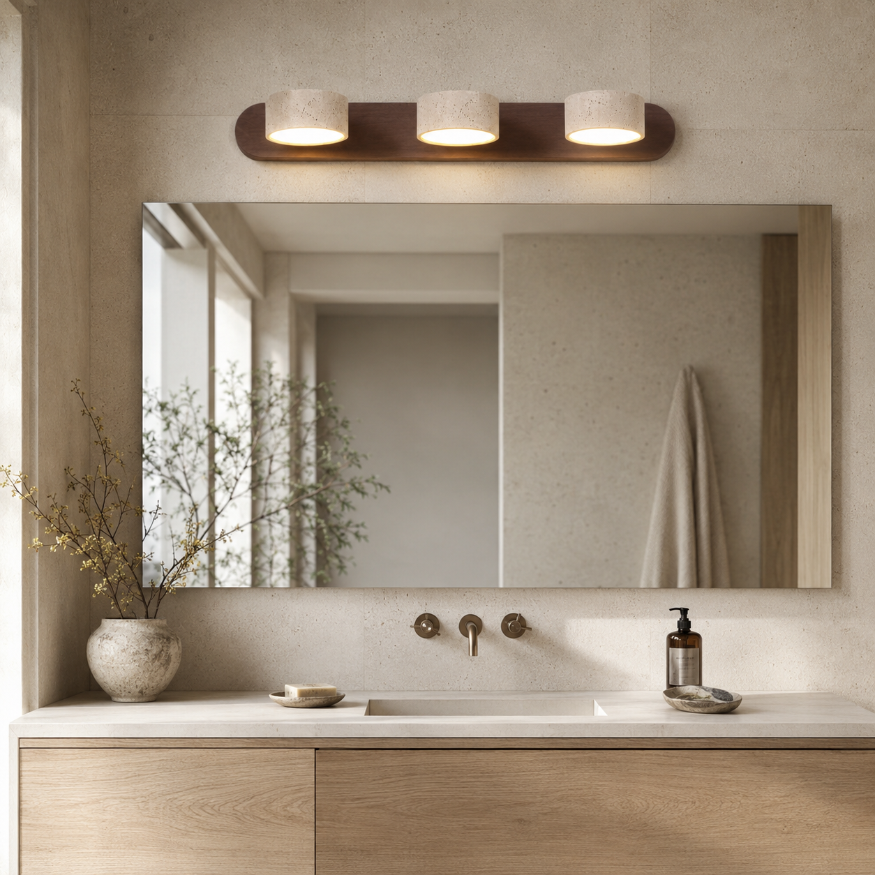 Filo Travertine Wall Sconce