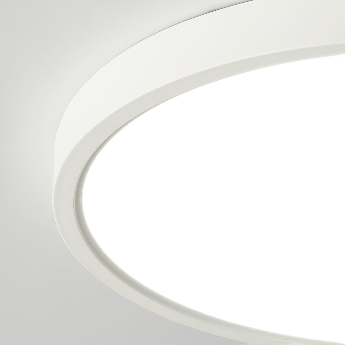 Lamina Ultra Thin Round LED Ceiling Light detail close up