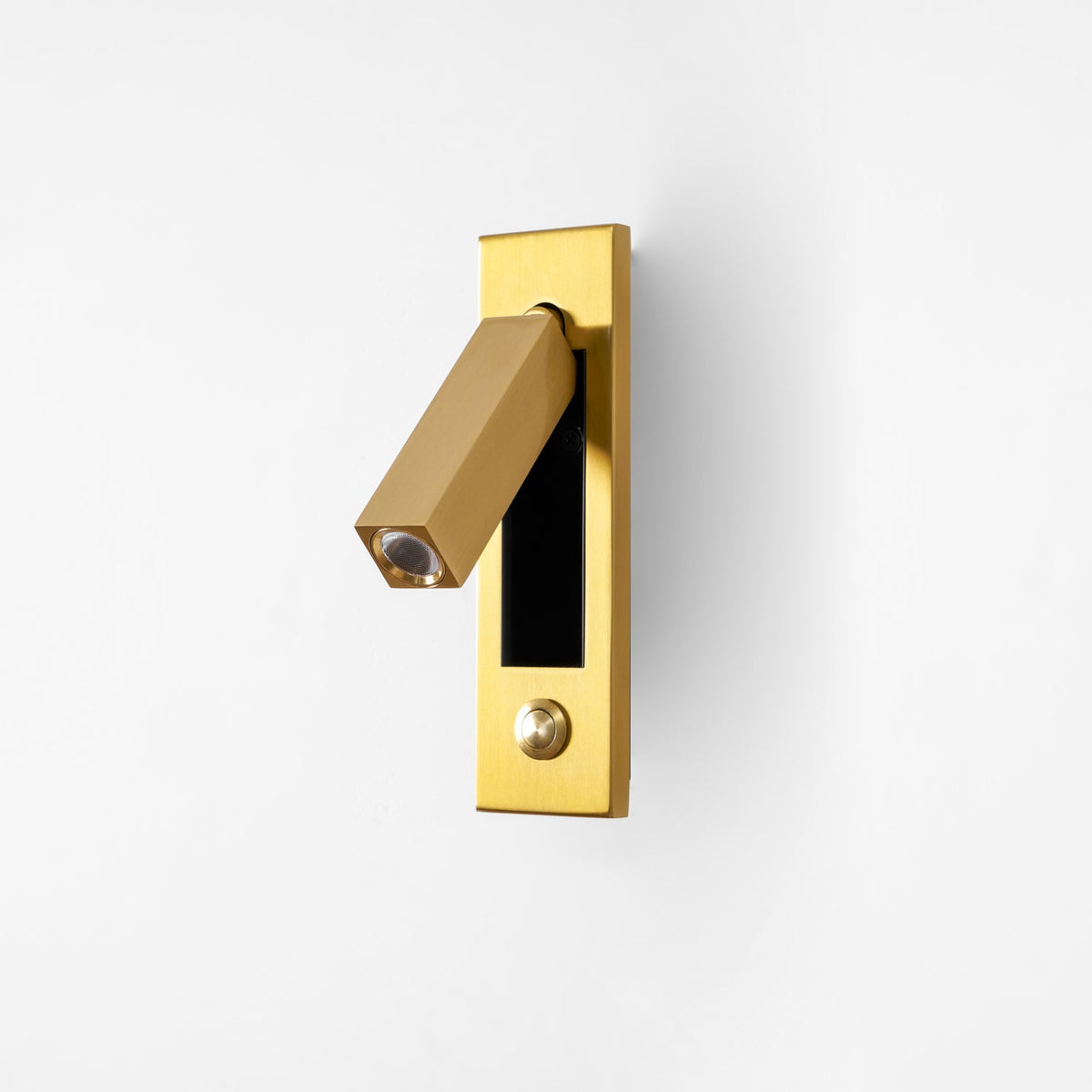 Lumo Recessed Bedside Reading Sconce