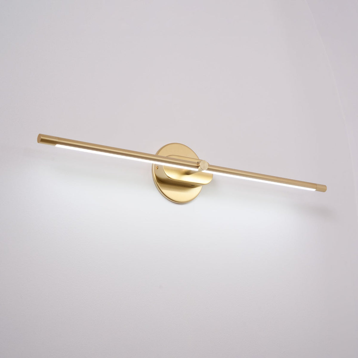 Kova Rechargeable Linear Wall Light