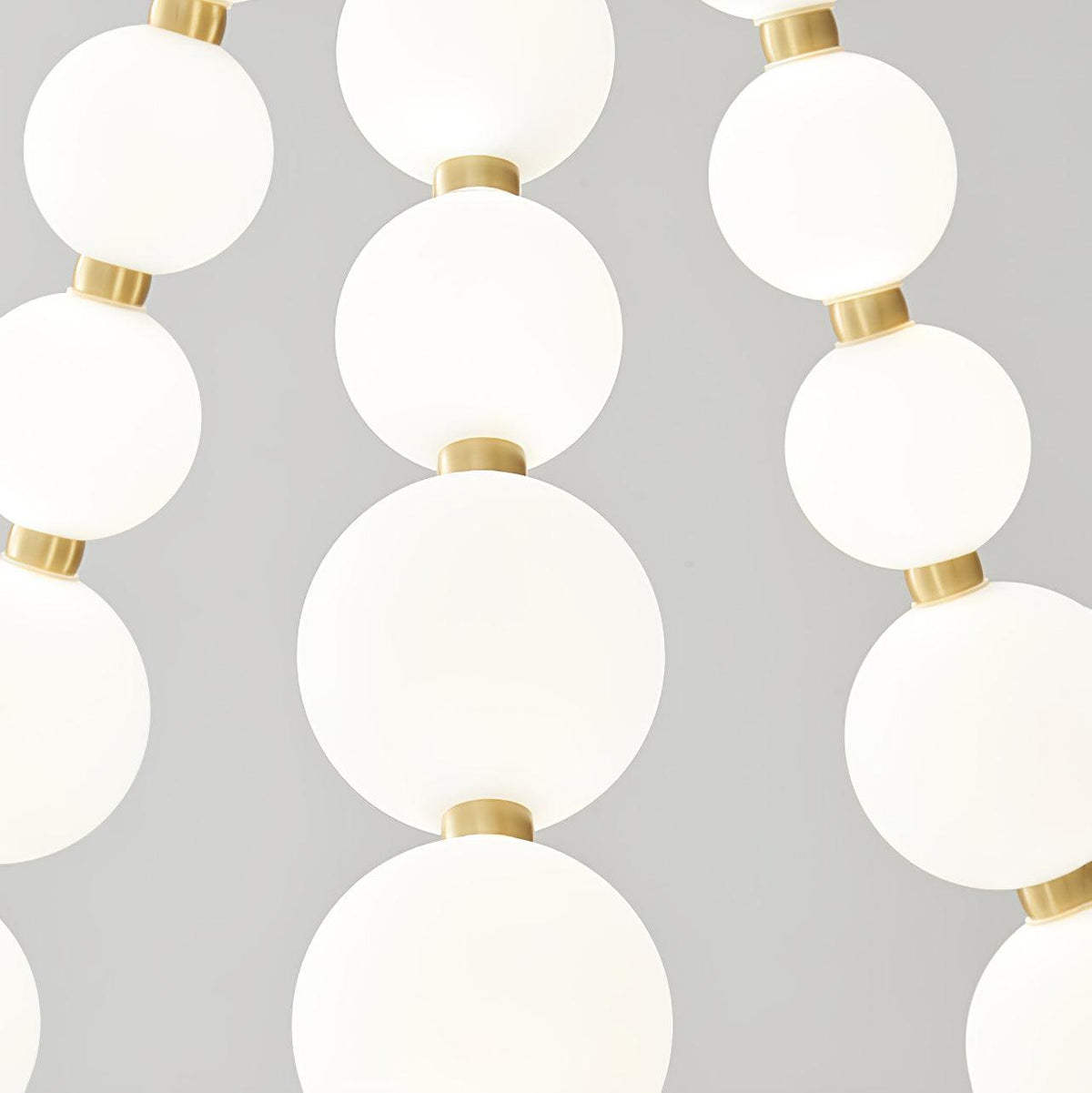 Nacre Pearl Acrylic Orb LED Chandelier