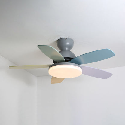 Petalo Petal Blade Ceiling Fan Light