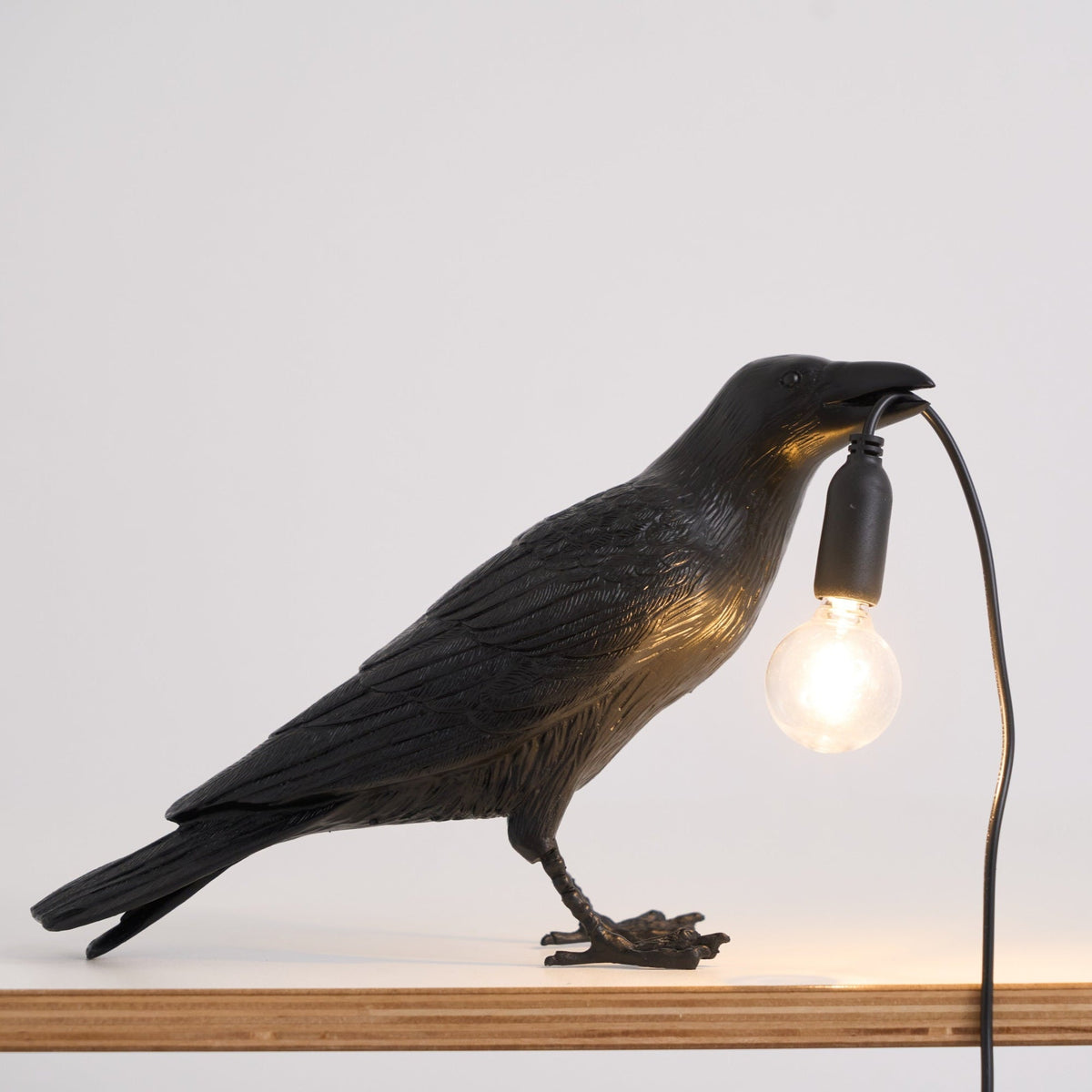 Corbeau Resin Raven Sculpture Edison Bulb Table Lamp