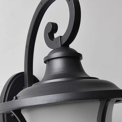 Quillan Classic Lantern Outdoor Wall Sconce