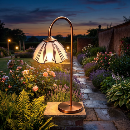 Larkin Vintage Path Light lifestyle