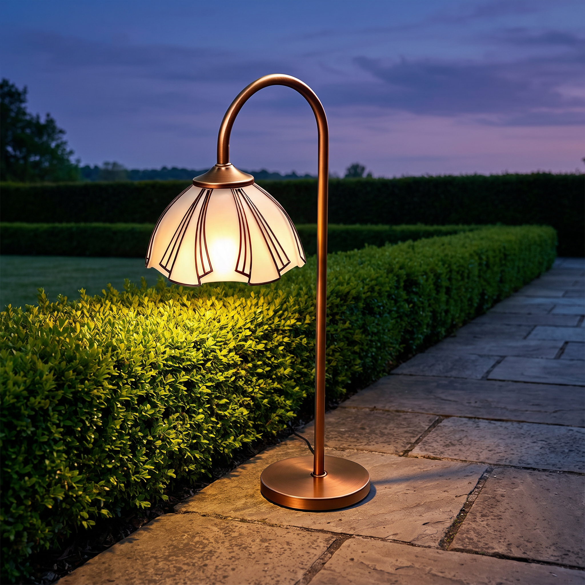 Larkin Vintage Path Light lifestyle