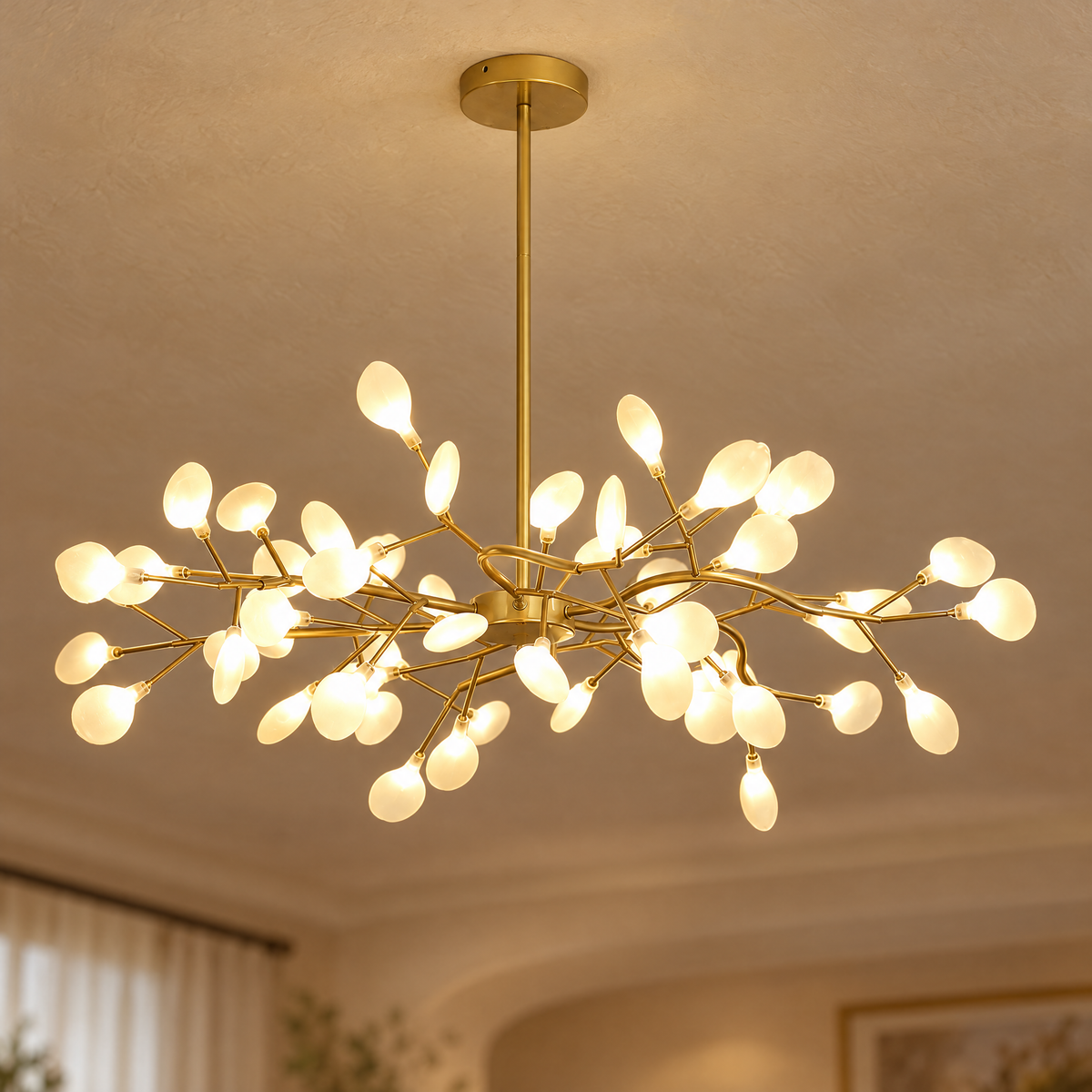 Lucciola Firefly Sputnik Chandelier, 54 heads, Gold, close-up